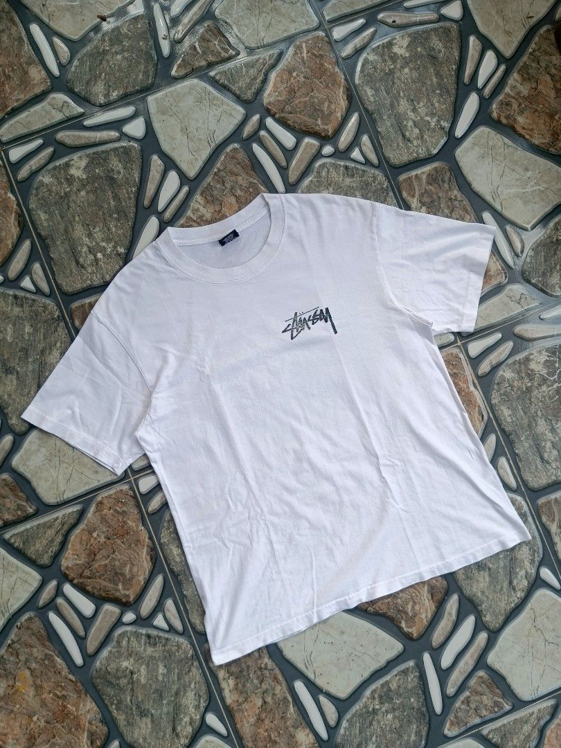 Stussy 8 ball cherry (Category: Activewear) located in Baggao. Submitted by thriftislife123 (Listing ID 1460514934, Image 2). Description: w: 20 l:26 issue:hairlines off/legit pm for more details.