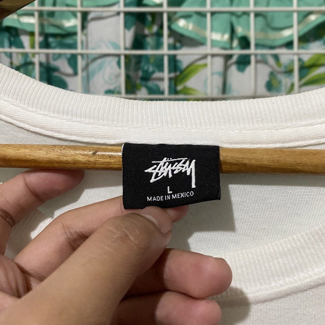 STUSSY S CREST (Category: Formal Shirts) located in Rodriguez. Submitted by thriftwitharn (Listing ID 1460705003, Image 3). Description: DIMENSION 22x30 NEED WASH.