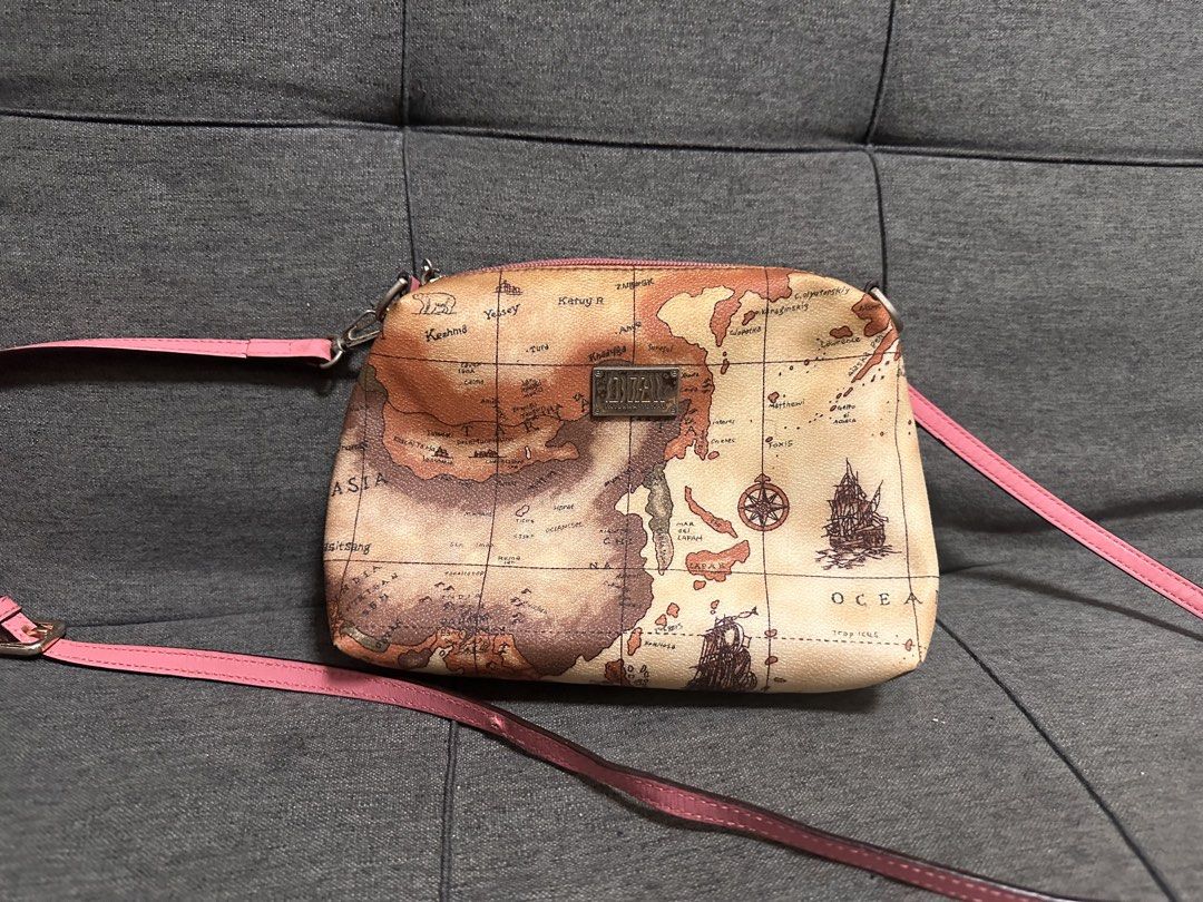 Subdeal Sling bag (Category: Cross-body Bags) located in Batangas. Submitted by stopandshopforluxury (Listing ID 1460519039, Image 1). Description: Guaranteed Original 💯 No flaws, can send more photos upon request. What you see is what you get. Shipping via Lalamove, J&T, and LBC Disclaimer: This is a preloved bag. Actual condition is shown in photos. Expect normal signs of wear. Colors may slightly vary due to lighting. Please check all photos 