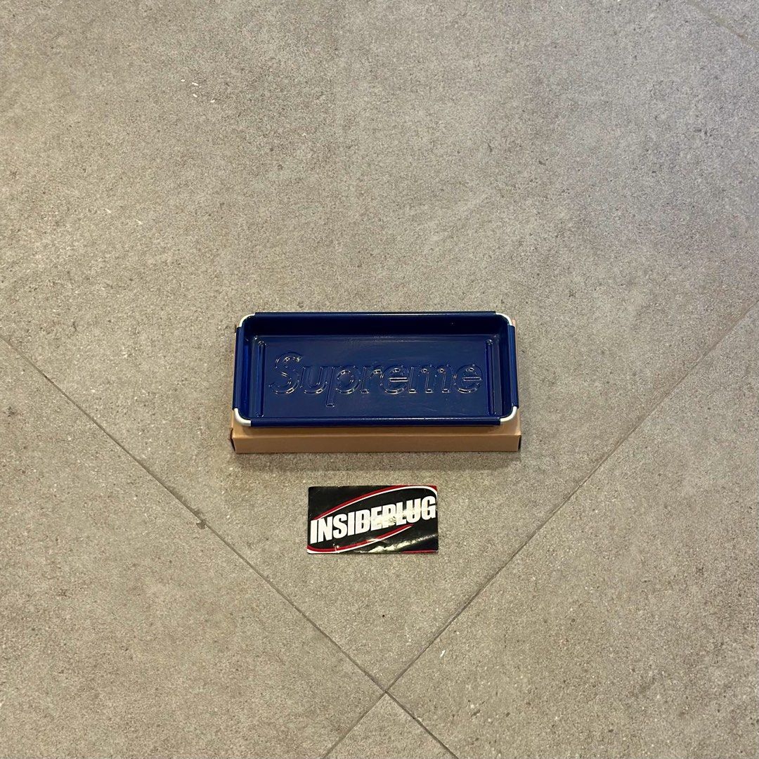 Supreme Dulton Tray Navy Blue (Category: Other Home Decor) located in Quezon City. Submitted by inside_plug (Listing ID 1460540435, Image 1). Description: For Sale Supreme Dulton Tray Navy Blue Brandnew Dm us to purchase.