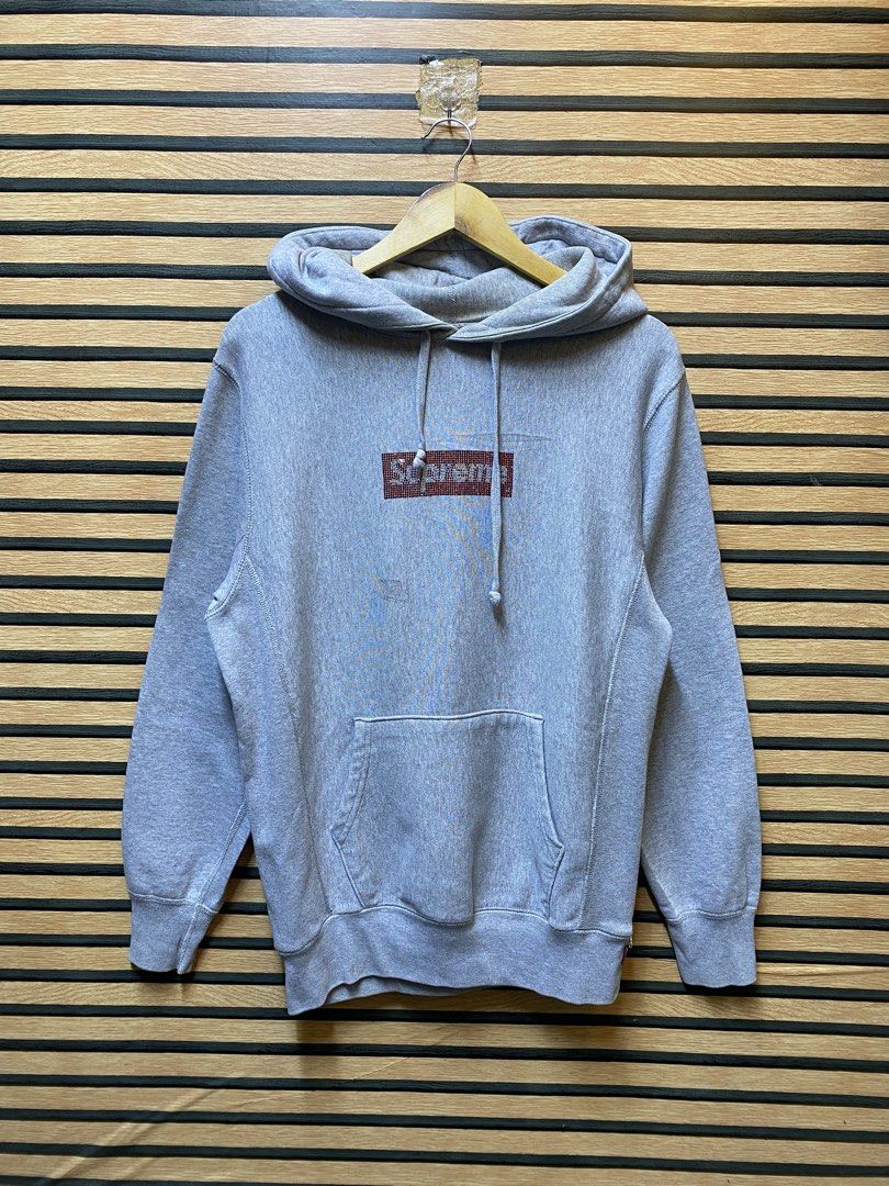SUPREME “SWAROBSKI” HOODIE (Category: Hoodies) located in Makati City. Submitted by drip.poww (Listing ID 1460542599, Image 1). Description: - Authentic Supreme - Color: Gray - Size: Meduim - Dimes: 21.5x28 - Authentic - Excellent condition - Need wash, fresh from bale - Material: 100% Cotton Please don’t expect too much—these are thrifted (ukay) items. 😊 !!STILL NEGOTIABLE!!.
