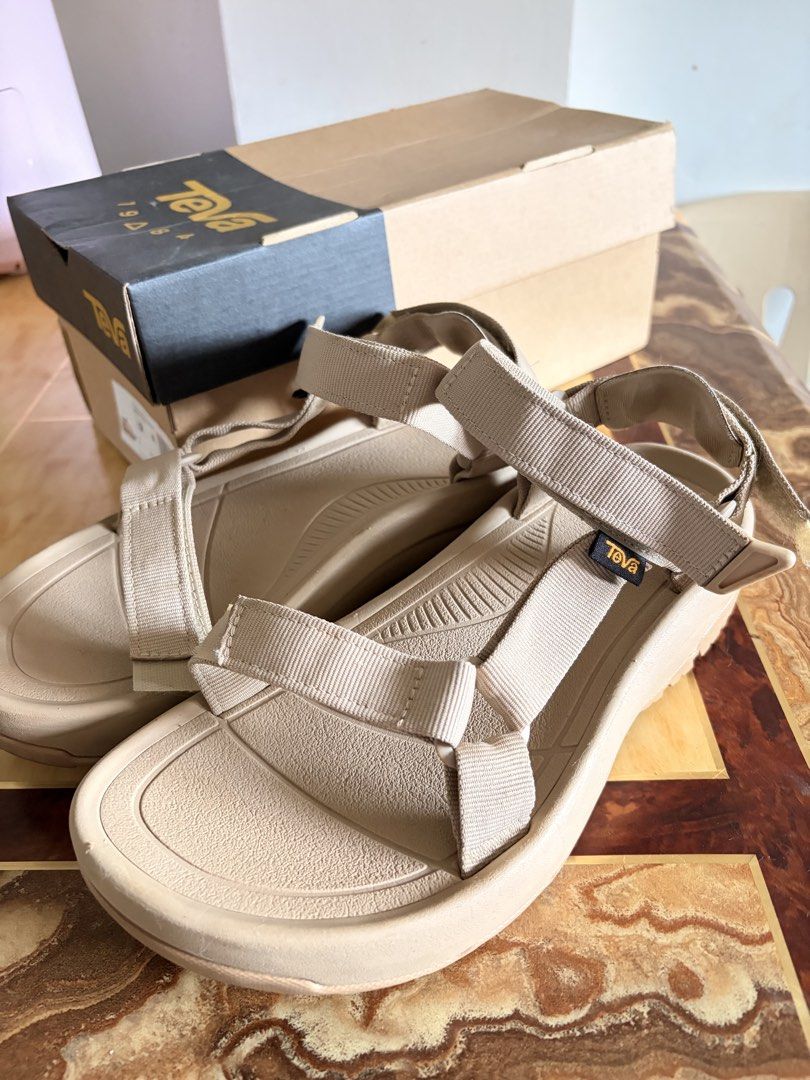 TEVA HURRICANE XLT2 AMPSOLE (Category: Flats & Sandals) located in General Trias. Submitted by dyenine (Listing ID 1460582674, Image 3). Description: USED ONCE! Good as new! .