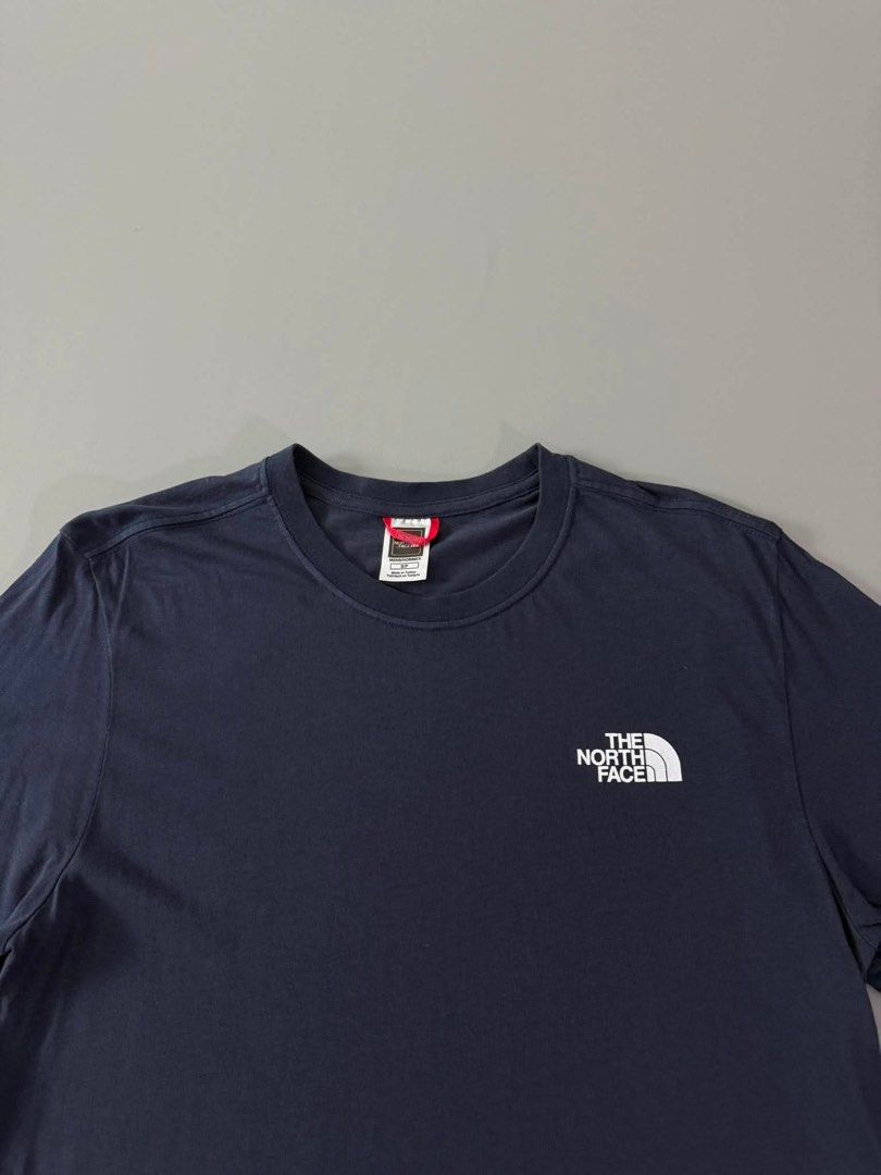 THE NORTH FACE (Category: Tshirts & Polo Shirts ) located in Guagua. Submitted by sweetboyy (Listing ID 1460536420, Image 2). Description: THE NORTH FACE EXCELLENT CONDITION / NO ISSUE SIZE SMALL ON TAG / DIMES L28 W20.