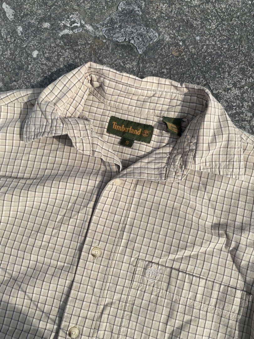 TIMBERLAND (Category: Formal Shirts) located in Muntinlupa City. Submitted by denrik (Listing ID 1460677903, Image 3). Description: TIMBERLAND LONG SLEEVE SIZE SMALL ON TAG COMPLETE TAG FIT TO SMALL TO XL SHIP VIA LALAMOVE/MEETUP MUNTINLUPA 📍 700!!!!!!.