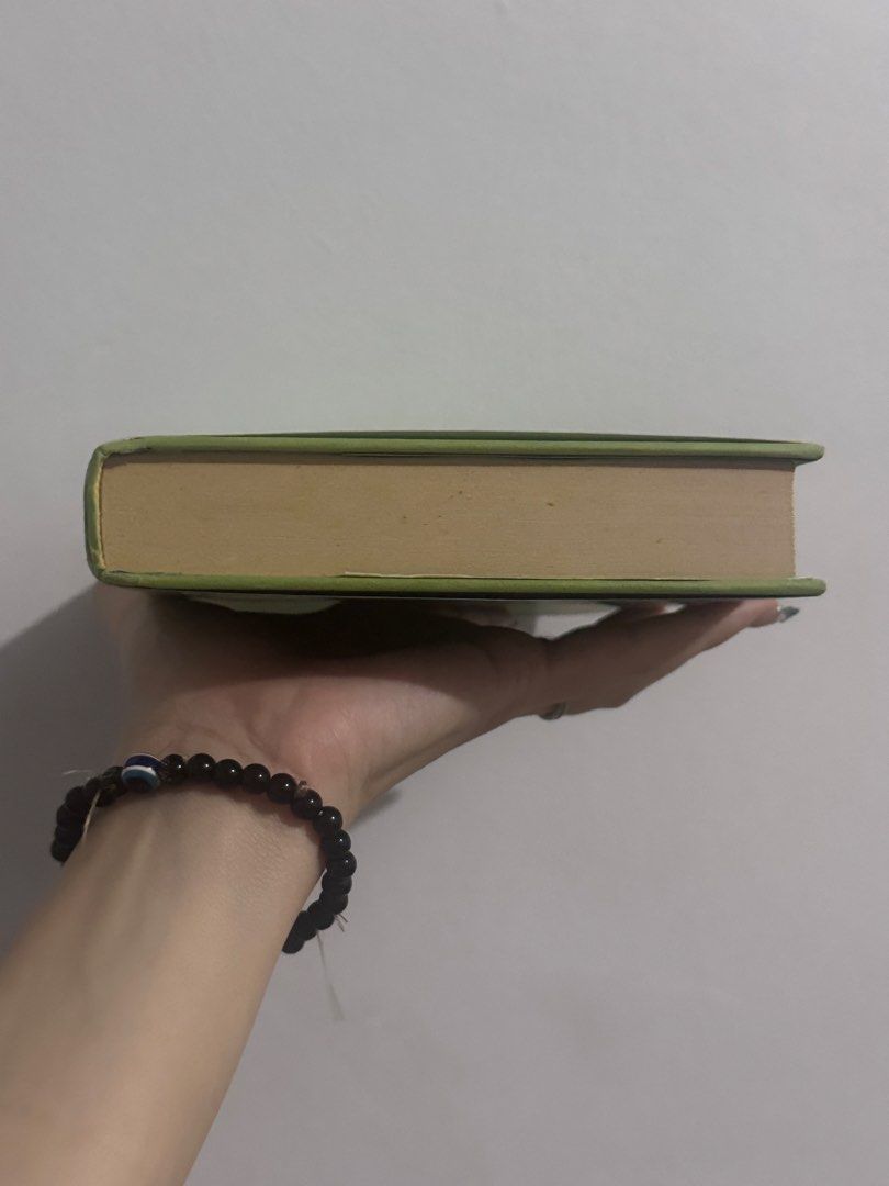 Tokyo Dreaming [HB] (Category: Storybooks) located in Bulacan. Submitted by cciieeee (Listing ID 1460591901, Image 2). Description: - Remaindered copy - Foxing.