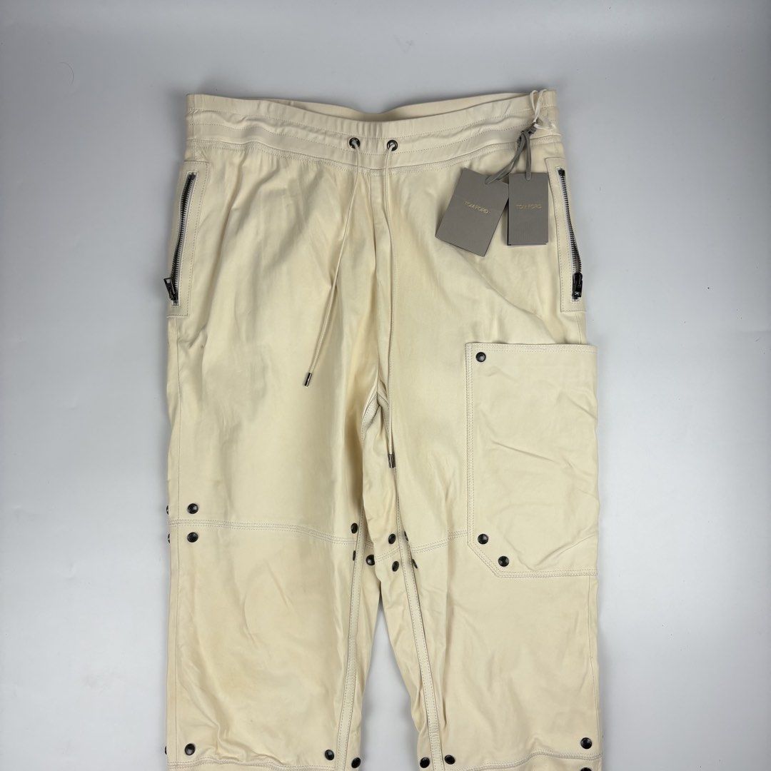 Tom Ford Leather Biker Jogger Pants (Category: Luxury Apparel) located in Bacolod City. Submitted by cast.archives (Listing ID 1460655454, Image 3). Description: Tom Ford Leather Biker Jogger Pants Authentic Inclusions: Hangtag, Garment bag, Hanger Tagged size: 40 Condition: Excellent Flaw: Normal sign of used Measurements: Waist: 30” - 34” Length: 38” Inseam: 26” Rise: 13”.