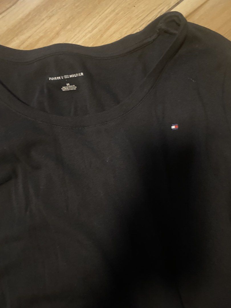 Tommy Hilfiger for woman (Category: Longsleeves) located in Cabanatuan. Submitted by prelovedbycheesekeyk (Listing ID 1460618140, Image 3). Description: Take 2 for only 300 po Medium to large size No flaws 180 pg each .