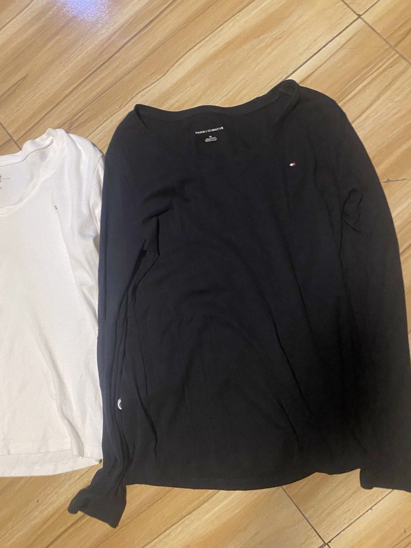 Tommy Hilfiger for woman (Category: Longsleeves) located in Cabanatuan. Submitted by prelovedbycheesekeyk (Listing ID 1460618140, Image 2). Description: Take 2 for only 300 po Medium to large size No flaws 180 pg each .