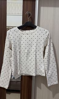 (Kategori: ) berada di . Dikirim oleh sillylilylily (ID iklan 1460687146, Gambar 1). Deskripsi: .