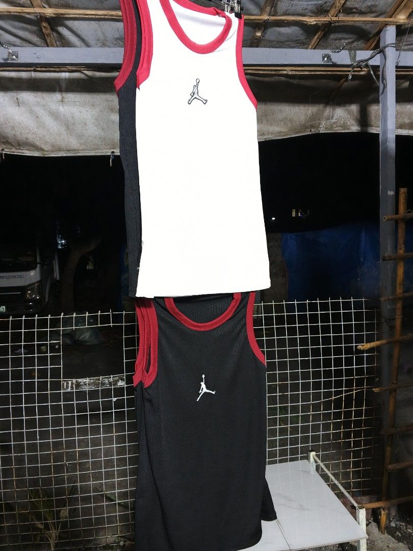 Top tank sando ( nike & jordan) (Category: Activewear) located in Manila. Submitted by zenyorhito (Listing ID 1460569816, Image 1). Description: BRAND NEW WITH ADHESIVE PLASTIC ONHAND 100PCS BUY 10 PCS UP FOR 120 PESOS ‼️.