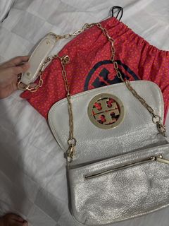 (Category: ) located in . Submitted by missshopaholicabroad (Listing ID 1460560038, Image 1). Description: .