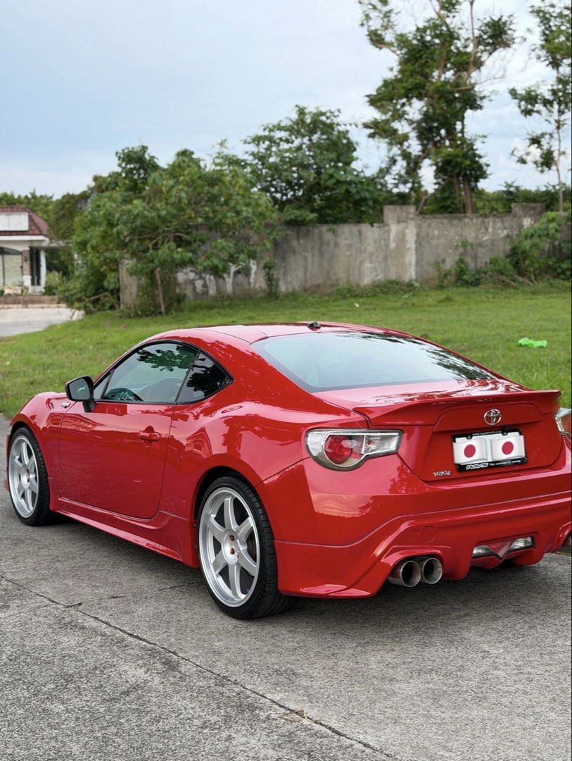 Toyota 86 2.0 GS TRD Performance Manual (Category: Used Cars) located in Santa Rosa. Submitted by juswa_015 (Listing ID 1460539015, Image 3). Description: Toyota GT86 TRD Variant 2013-2014 Manual Transmission 25k Mileage Orig Unli Scan Orig TRD Kits From Casa *With Receipt worth 300k* Orig Paint Orig Fresh Interiors Casa Maintained With Records VR TE37 19s Brandnew Coil-overs STEK Tint Complete papers Invoices from casa Ready to transfer Owner/Se
