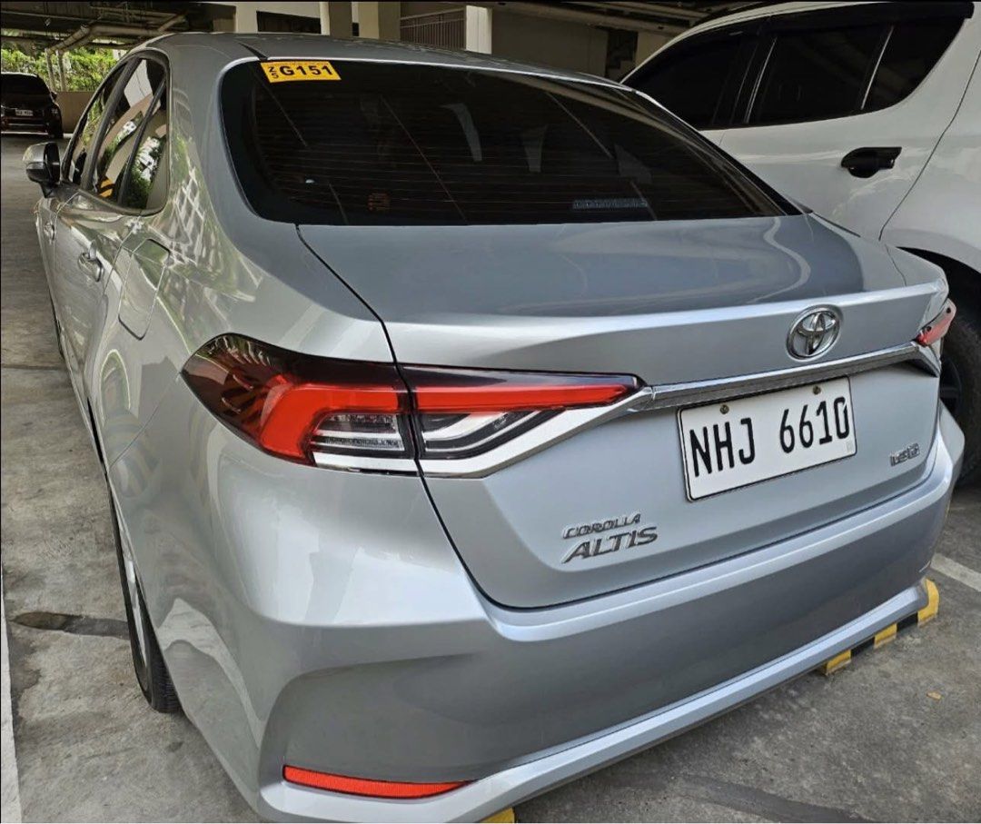 Toyota Corolla Altis 1.6 (A) (Category: Used Cars) located in Taguig. Submitted by jmarieb_09 (Listing ID 1460556577, Image 2). Description: 2023 TOYOTA COROLLA ALTIS 1.6G CVT Color: Metallic Silver Mileage: 24k ++ kms Date Purchased: July 31, 2023 Casa-maintained, fully-synthetic oil (Toyota Manila Bay) Coding: 0 (Friday) Price: PHP 800k Negotiable Available for viewing in Taguig For interested buyers, please DM Thank you!.