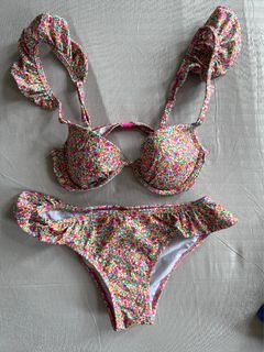 (Category: ) located in . Submitted by brebekah (Listing ID 1460561184, Image 1). Description: .