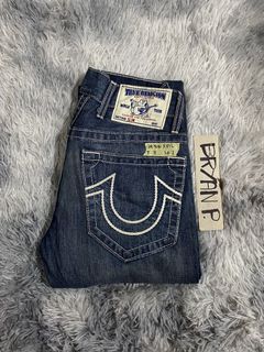 (Category: ) located in . Submitted by thriftchubs (Listing ID 1460511333, Image 1). Description: .