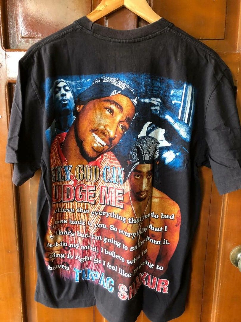 Tupac Shakur Rap tee (Category: Formal Shirts) located in Santiago. Submitted by johnmichael1213 (Listing ID 1460568237, Image 2). Description: Size: L-XL 22-23width 28-29 length Good condition Issue:crack prints/ multiple pinholes.