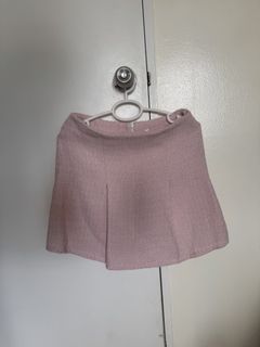 (Category: ) located in . Submitted by ysm888 (Listing ID 1460552877, Image 1). Description: .