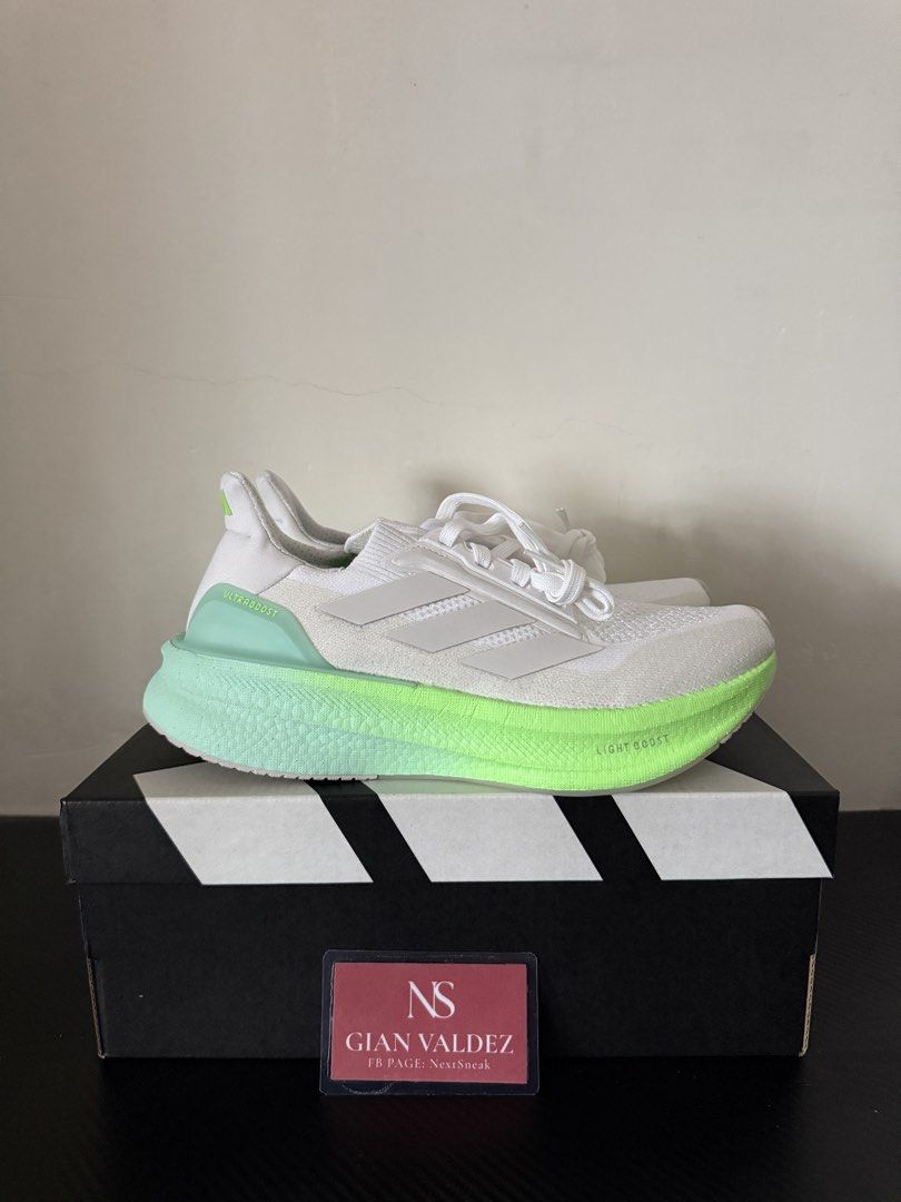 Ultraboost 5X “Lime Burst” (Category: Sneakers) located in Manila. Submitted by nextsneak (Listing ID 1460620874, Image 2). Description: ‼️ FOR SALE ‼️ 💸 2650 pesos ✅ (10000 SRP ❌) Ultraboost 5X “Lime Burst” W Sizes: 6, 7, 7.5 💯 Brandnew / Complete 💯 Original / Authentic 📄 FB Page: NextSneak 📦 Nationwide shipping 📍Taguig location.