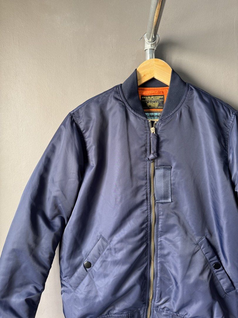 Unclefu - Military Bomber Jacket (Category: Coats, Jackets and Outerwear) located in Cabuyao City. Submitted by _streetflavor (Listing ID 1460537915, Image 3). Description: Unclefu - Military Bomber Jacket Excellent Size: fits medium Length: 25.5 Width: 22.5 -899 pesos Dm.