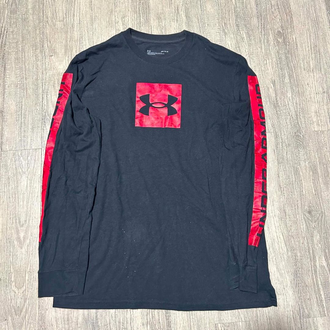 Under Armour (Category: Activewear) located in Paranaque City. Submitted by raphaeldleon (Listing ID 1460527368, Image 1). Description: Very good condition Size - 28" by 21".