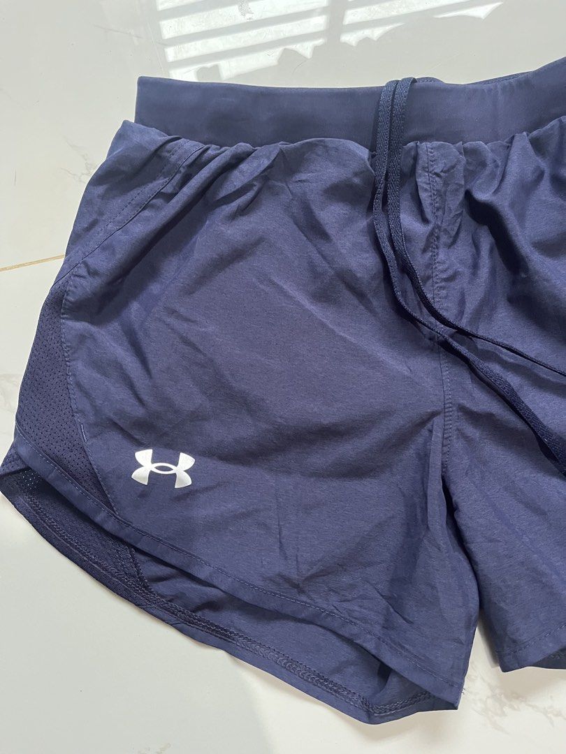 Under Armour (Category: Activewear) located in Tabogon. Submitted by offtherack.1 (Listing ID 1460571335, Image 2). Description: Under Armour Size: xs on tag no issue.