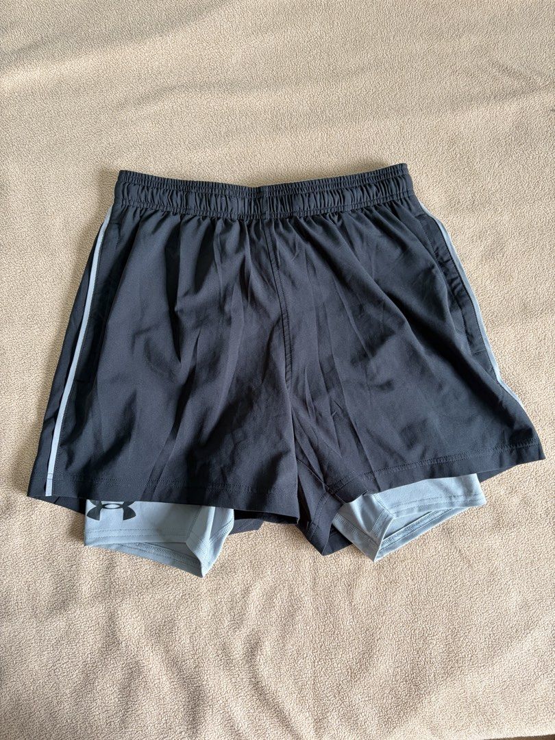 Under Armour Heat Gear (Category: Shorts) located in Meycauayan. Submitted by a.miller12 (Listing ID 1460548311, Image 2). Description: Under Armour HeatGear 2 in 1 Excellent condition Size M Actual measurements: W 26-30” L 14.5” short length No issues No flaws Authentic +Sf .