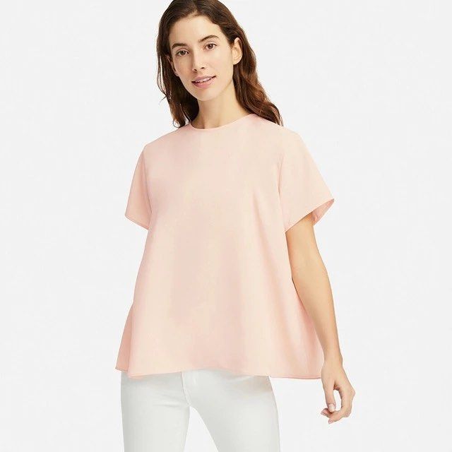 Uniqlo drape blouse (Category: Blouses) located in Manila. Submitted by lulu.coco (Listing ID 1460566315, Image 1). Description: • Barely used, no flaws •Light pink/peach • Last price posted, low ballers will not be entertained • For shipping only. Add 50 for m.m, 120 outside m.m • Gcash or BDO.