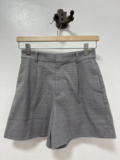 (Category: ) located in . Submitted by kokoclosets (Listing ID 1460689097, Image 1). Description: .
