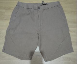 (Category: ) located in . Submitted by uniqlover (Listing ID 1460674511, Image 1). Description: .