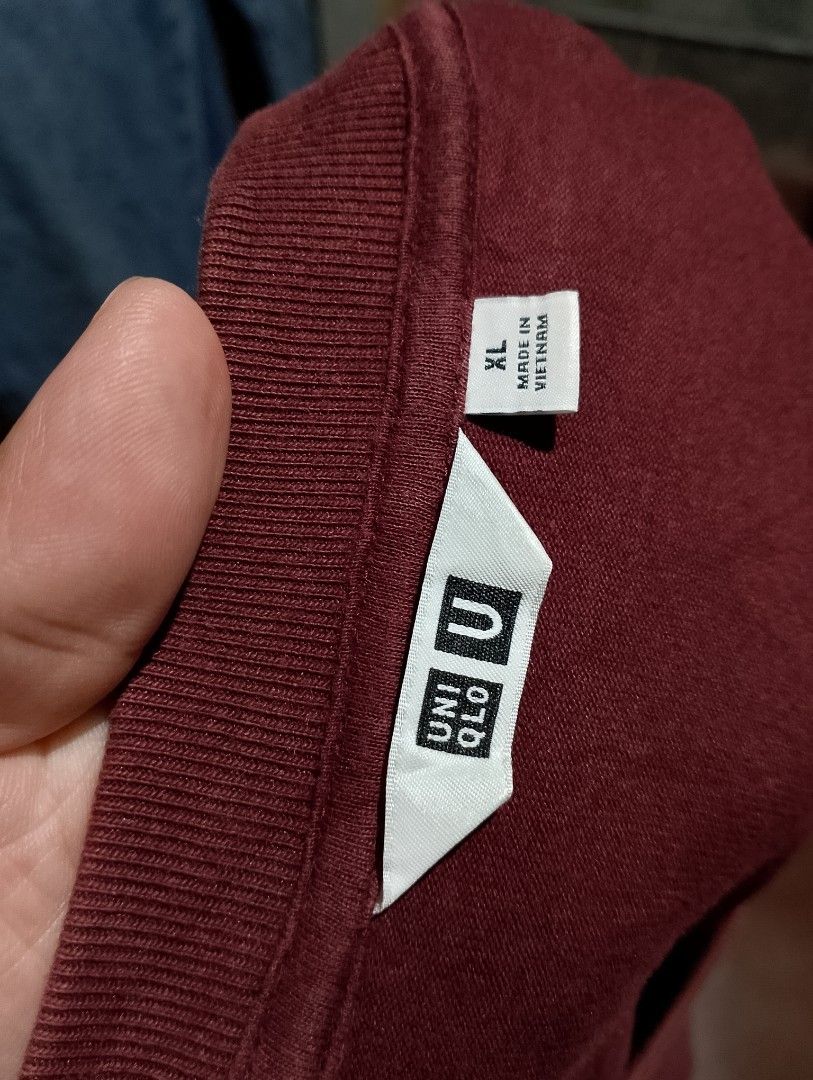 UNIQLO LONG SLEEVE XL (Category: Coats, Jackets and Outerwear) located in Sorsogon. Submitted by rudzthrift360 (Listing ID 1460636951, Image 2). Description: .
