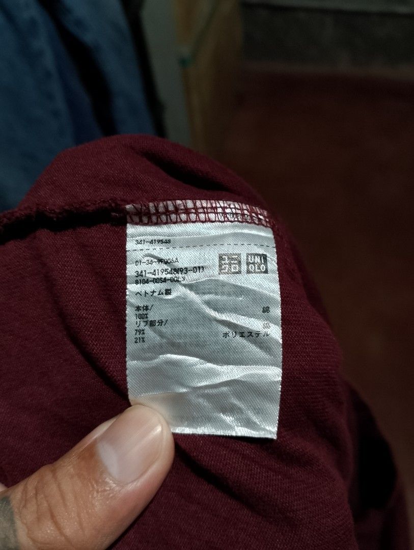 UNIQLO LONG SLEEVE XL (Category: Coats, Jackets and Outerwear) located in Sorsogon. Submitted by rudzthrift360 (Listing ID 1460636951, Image 3). Description: .