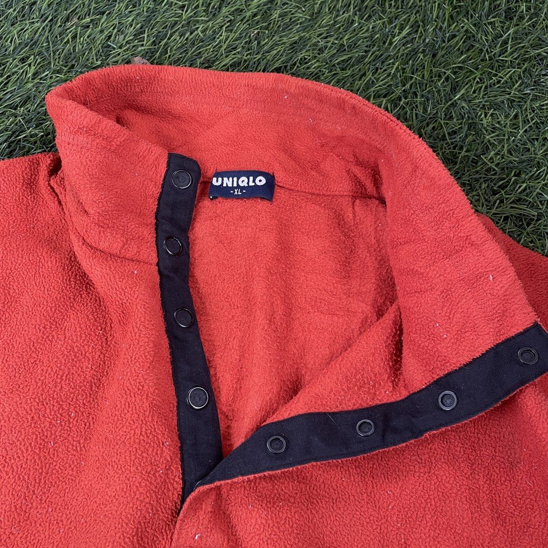 UNIQLO Snap-Button Fleece Pullover Sweater (Category: Hoodies) located in Pasig City. Submitted by icie_finds (Listing ID 1460531813, Image 3). Description: UNIQLO Snap-Button Fleece Pullover Sweater SIZE: Fits XL (Tag size XL) DIMES: W 23.5 L 30 Brand: UNIQLO Style / Model: Snap-Neck Fleece Pullover / Stand Collar Sweater Color: Red / Black Placket Measurements: Length: 30 inches Width (Pit to Pit): 23.5 inches Condition: Excellent pre-owned con