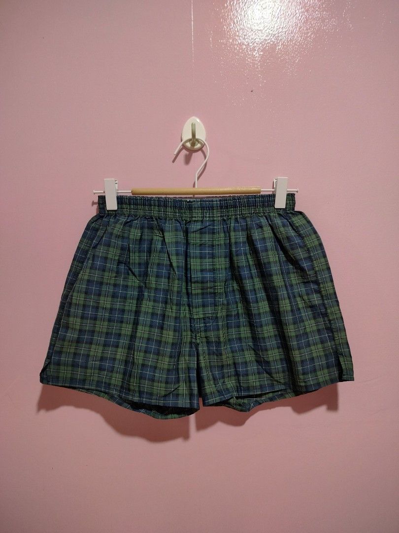 Uniqlo x MARNI Collab (Category: Shorts) located in Ilagan. Submitted by judzkulot (Listing ID 1460683467, Image 1). Description: 📢📢📢NEW COLLECTIONS📢📢📢 💥💥SELECTED BRANDED UKAY💥💥 💥Used but not abused 💥 With signs of use and minimal flaws 💥Please check each photo carefully for the item's condition 💥Manage your expectations kase ukay po ito ❌BAWAL NA BAWAL SA MASELAN😉 Size : M on tag (30-32 W') Excellent condition 📌Please bear in min