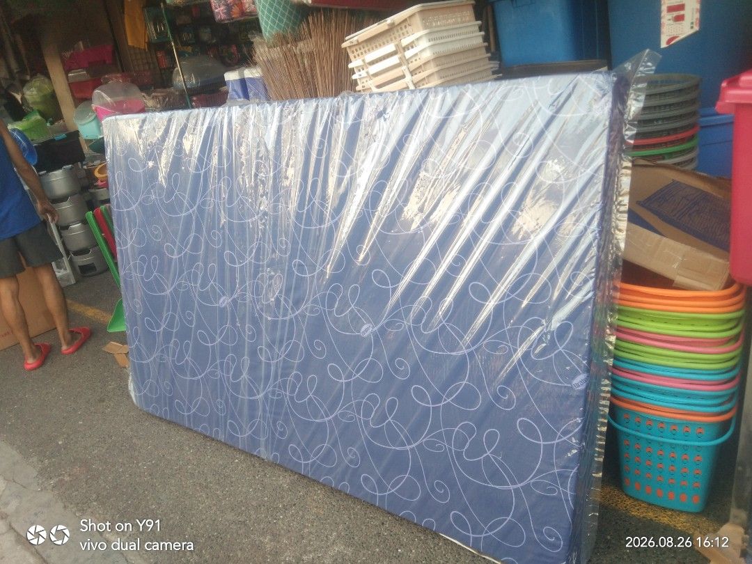 Uratex foam mattress (Category: Bed Frames & Mattresses) located in Manila. Submitted by 23kcaleon (Listing ID 1460597902, Image 2). Description: CASH ON DELIVERY 💯🌸 We offer Bodega Prices. 🌸SALE❗❗SALE☑️ Order now and we will deliver later. ⬅️ NogC Furniture We offer: 🌸STEELBED FRAME 🌸ELEGANT BED FRAME 🌸DURA FOAM 🌸DOUBLEDECK 🌸SPLIT TYPE BEDFRAME 🌸ORIGINAL URATEX FOAM 🌸DURABOX/CABINETS 🌸DINNING TABLE 🌸L SHAPE SOFA SET 🌸FOLDING BED Our