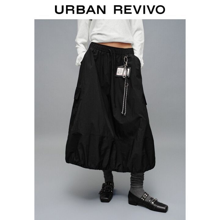 URBAN REVIVO Gorpcore Tactical Skirt with Drawstring (Category: Skirts) located in Quezon City. Submitted by kte15 (Listing ID 1460521437, Image 1). Description: URBAN REVIVO black midi skirt with elastic waist and drawstring. Small on tag but can fit up to Large because of the drawstring and garterized back. High quality and perfect for casual outfits. RFS: Impulse buy😅.