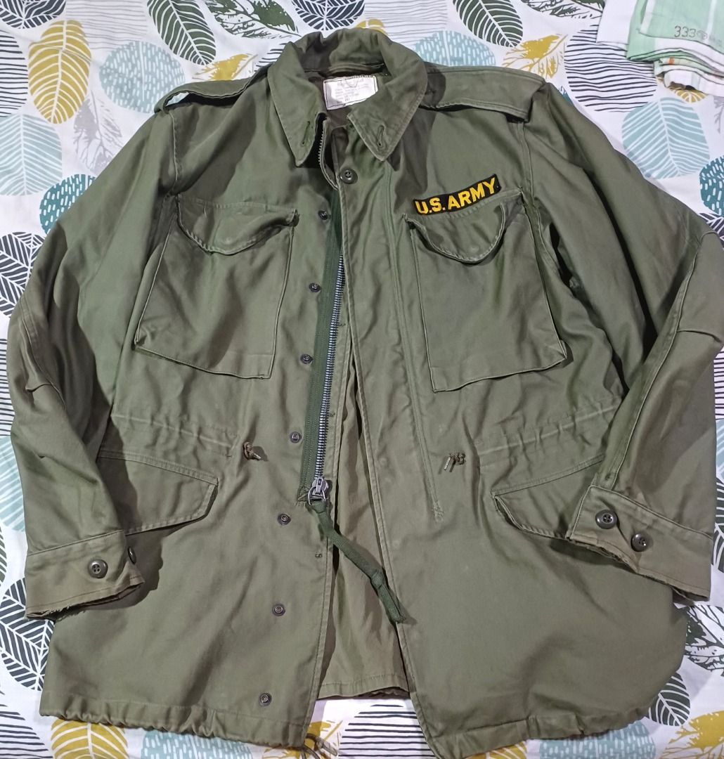 US Army M51 M65 OG107 Field Jacket Small Regular (Category: Coats, Jackets and Outerwear) located in Manila. Submitted by alcollek (Listing ID 1459817823, Image 1). Description: - Authentic US Army field jacket - Classic OG107 color - "U.S. ARMY" patch on chest - Multiple functional pockets - Secure button and CROWN zipper closure - Adjustable drawstring waist for a custom fit - Ideal for outdoor adventures or a stylish look 🏷️ 1962 Production /