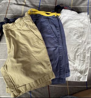 (Category: ) located in . Submitted by elmiras_closet (Listing ID 1460666421, Image 1). Description: .