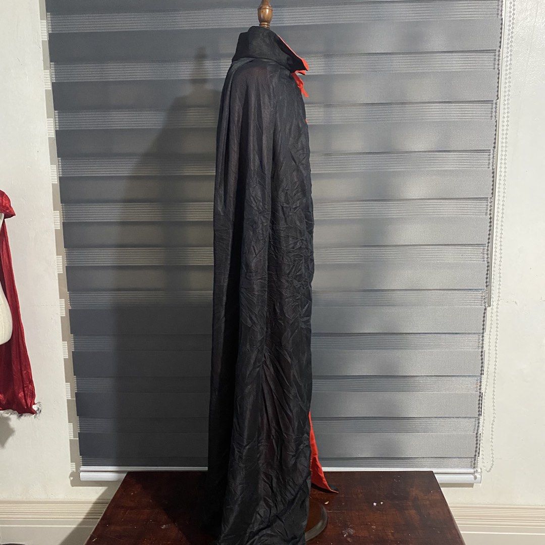 Vampire Cape (Category: Blouses) located in Caloocan City. Submitted by discusonlineshop (Listing ID 1460610004, Image 2). Description: 10-12Y.
