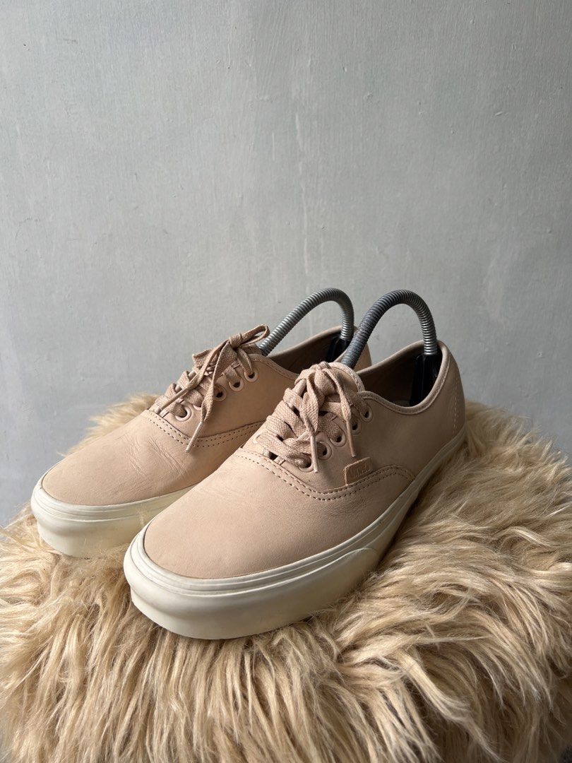 Vans Authentic Leather Veggie Tan Sneakers (Category: Sneakers) located in Binan City. Submitted by finders_market (Listing ID 1460530896, Image 1). Description: - Vans Authentic sneakers - Material: Light tan leather - Design: Classic low-top - Soles: White - Laces: Light tan - Includes: Shoe trees - Ideal for: Casual wear Mop bpi gcash Delivery via lalamove or jrs only Delivery fee c/o buyer.
