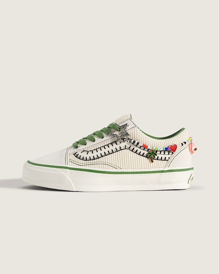 VANS COCONA HIRAKI (Category: Sneakers) located in Caloocan City. Submitted by curateddepot (Listing ID 1460630977, Image 3). Description: BNEW WITH BOX SIZE 6 USW.