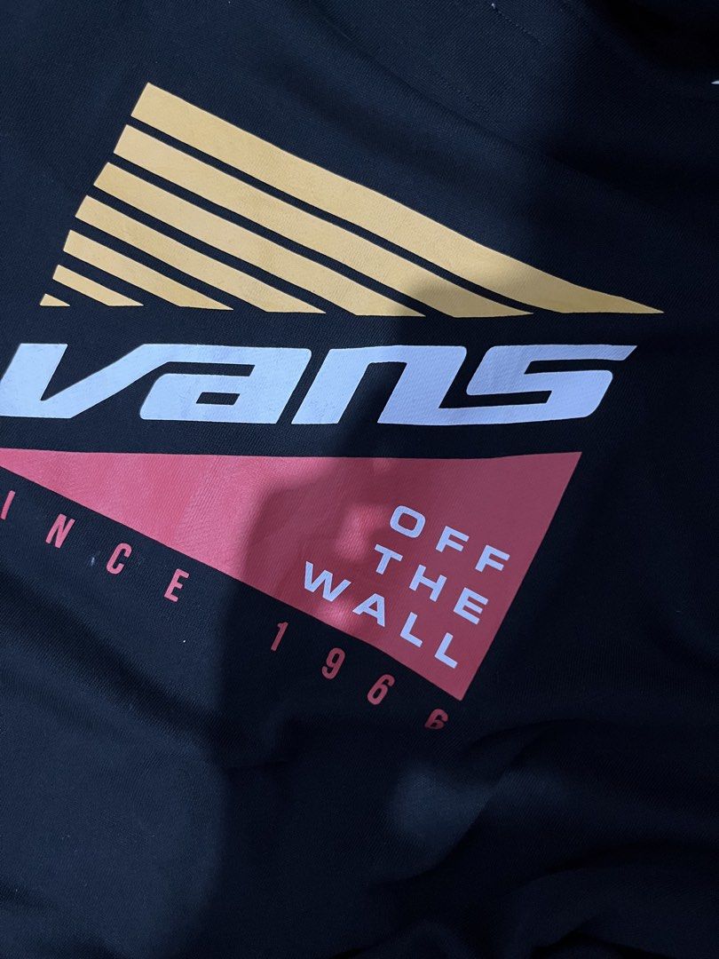 Vans Full Zip (Category: Coats, Jackets and Outerwear) located in Bulacan. Submitted by thriftblvd. (Listing ID 1460677227, Image 3). Description: .