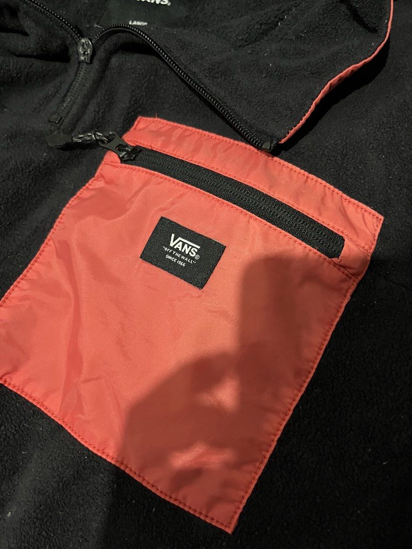 Vans quarter zip (Category: Coats, Jackets and Outerwear) located in Bulacan. Submitted by thriftblvd. (Listing ID 1460678351, Image 3). Description: .