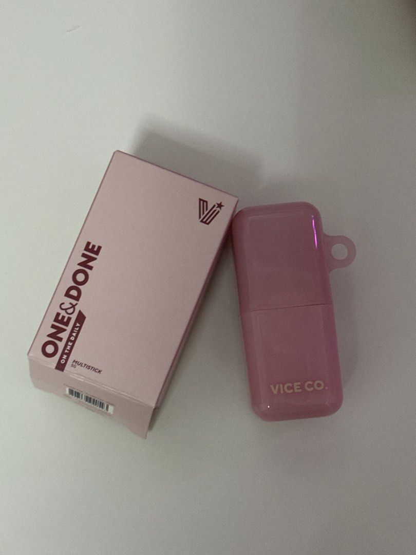 VICE AND CO MULTISTICK (Category: Makeup) located in Balanga. Submitted by nsmrkii (Listing ID 1460658119, Image 1). Description: .