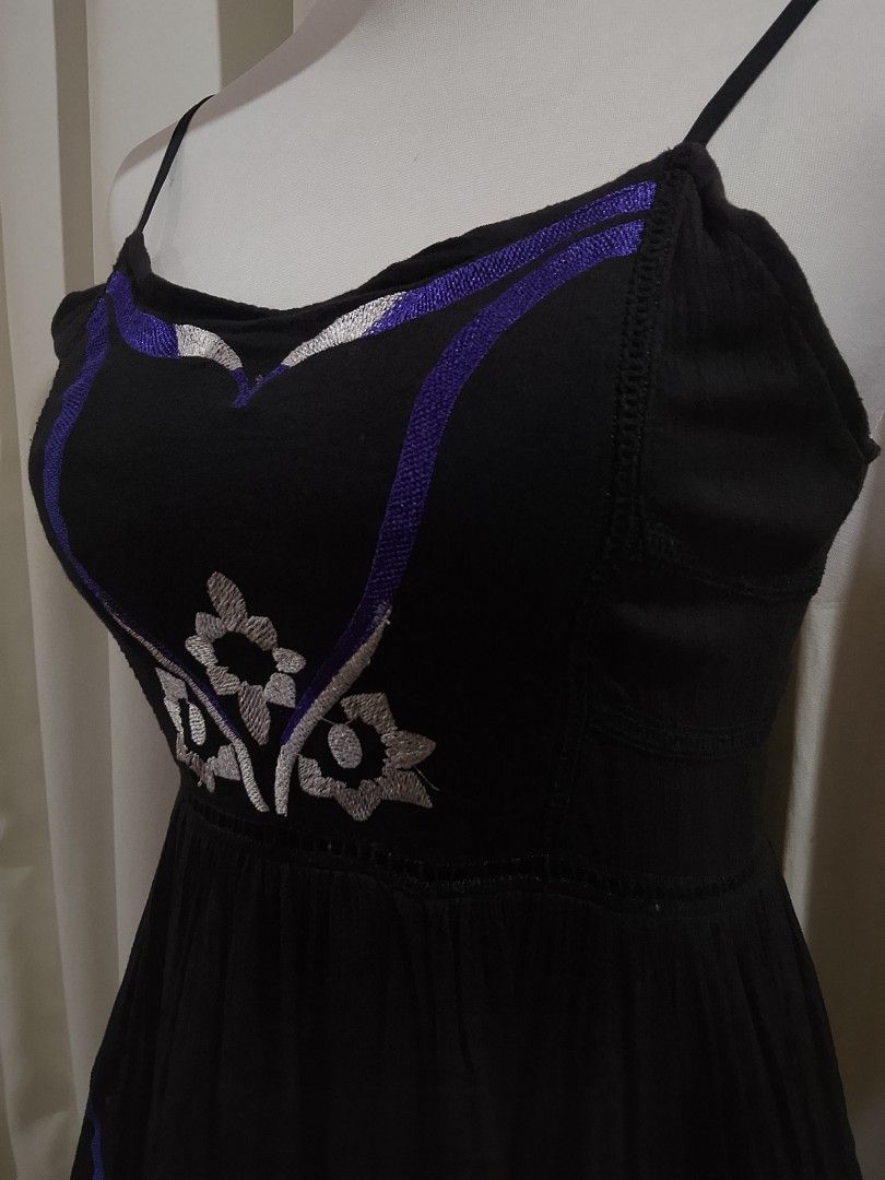 Vietnam boho strappy dress (Category: Dresses) located in Leganes. Submitted by solana.vi (Listing ID 1460653339, Image 2). Description: MOP: GCASH MOD: J&T 📍 Iloilo City.