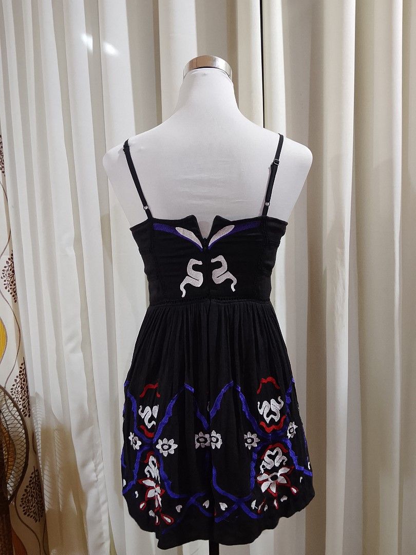 Vietnam boho strappy dress (Category: Dresses) located in Leganes. Submitted by solana.vi (Listing ID 1460653339, Image 3). Description: MOP: GCASH MOD: J&T 📍 Iloilo City.