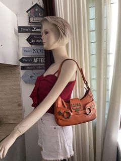 (Category: ) located in . Submitted by amarasluxbag (Listing ID 1460567462, Image 1). Description: .