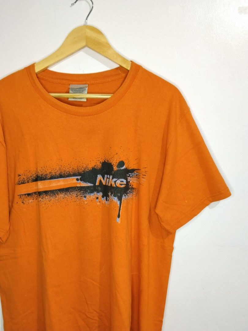 Vintage Nike (Category: Activewear) located in Bago City. Submitted by classic_picked_up (Listing ID 1460599633, Image 3). Description: very good condition Issue: discoloration 23 by 29 best fit xl.