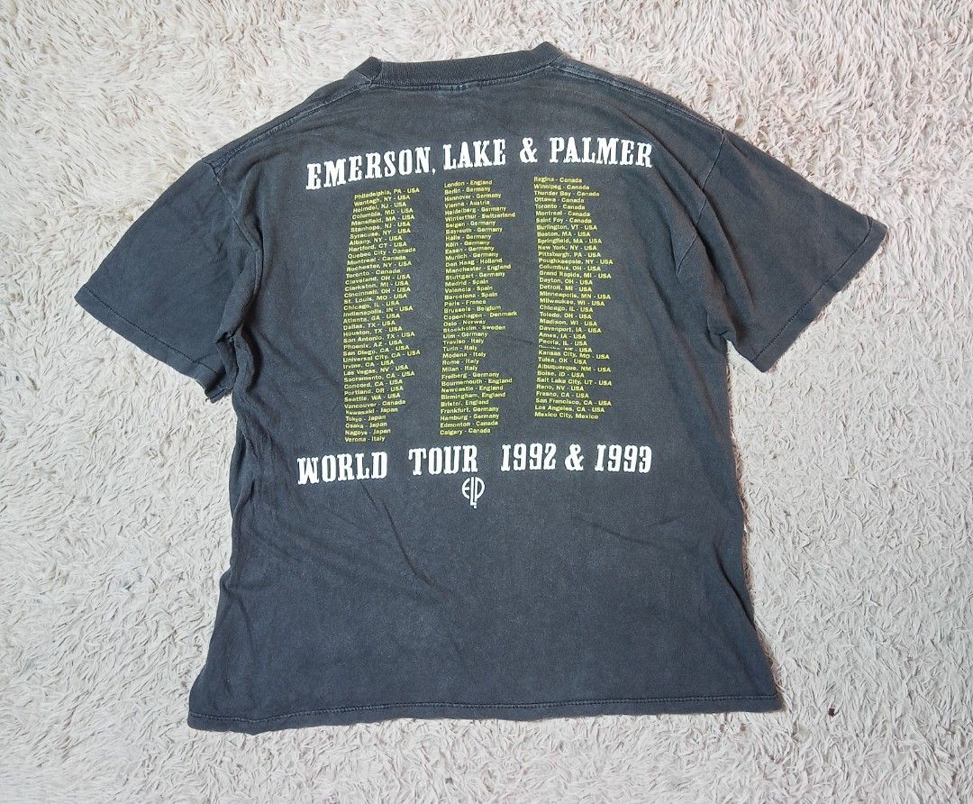 Vintage tee (Category: Activewear) located in Manila. Submitted by aeronroy4577085 (Listing ID 1460553448, Image 1). Description: .