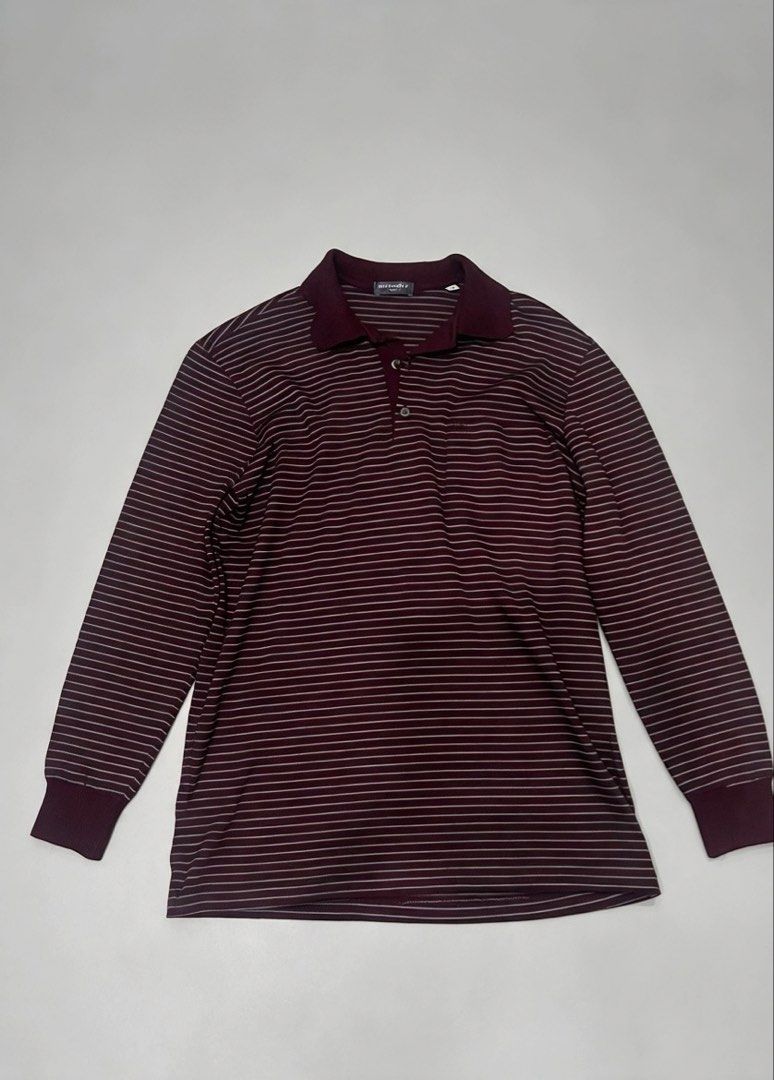 Vintage Wool Givenchy Longsleeve polo (Category: Tshirts & Polo Shirts ) located in Manila. Submitted by thriftniyuno (Listing ID 1460707435, Image 1). Description: Small on tag can fit up to medium - 20 x 25 .