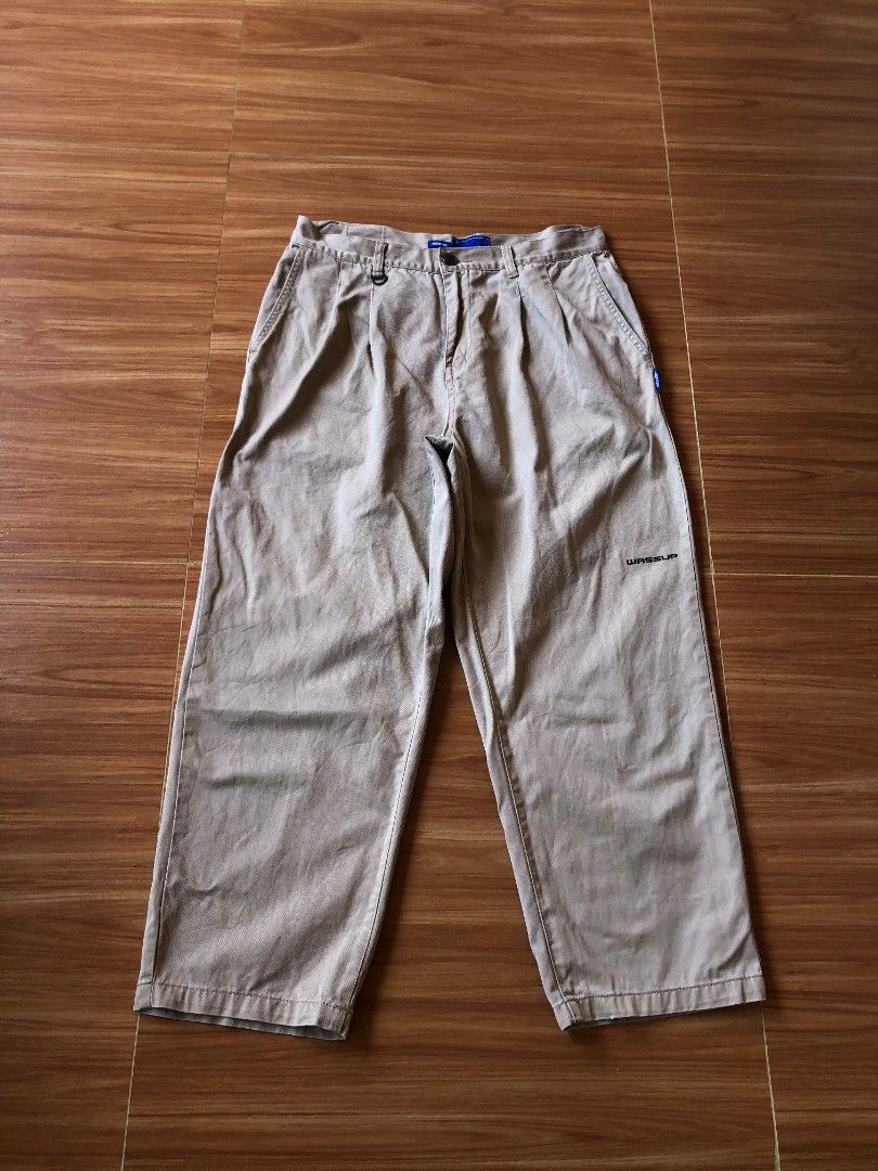 WASSUP CHINO PANTS (Category: Chinos) located in Baybay. Submitted by dathrifted (Listing ID 1460622086, Image 1). Description: ‼️FOR SALE‼️ WASSUP CHINO PANTS XL ont tag Waistline- 34 Length- 38 EXCELLENT CONDITION HONEST ISSEU: See last picture PM if Interested 📩📩📩.